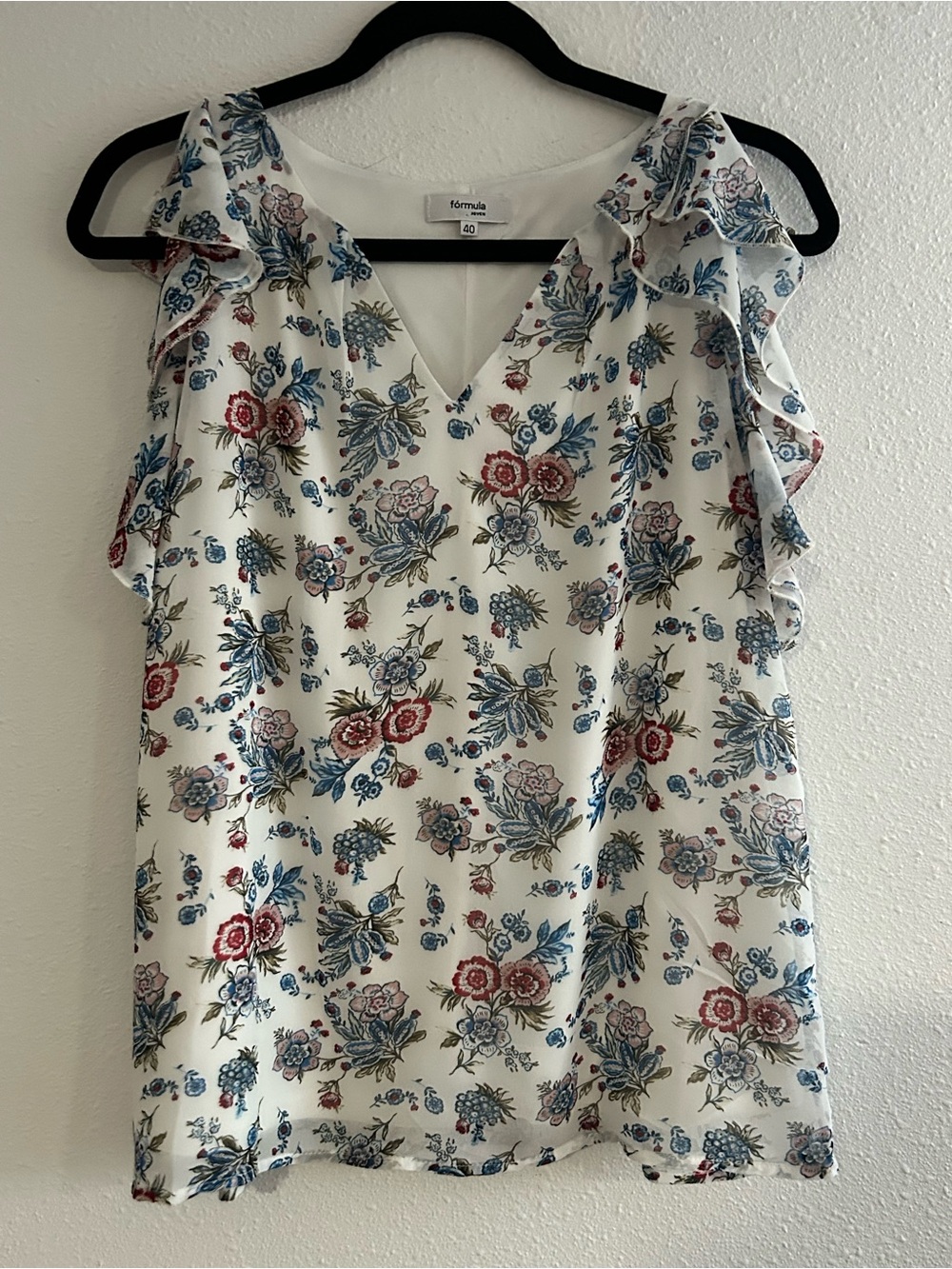 Floral V-Neck Ruffle Strap Camisole in White